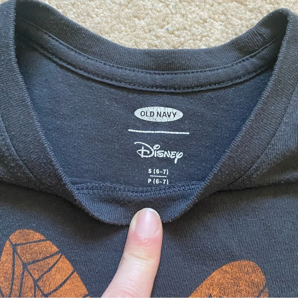 3/$15 or 4/$19 Halloween Glow In The Dark Minnie Mouse Disney Shirt Sz Small 6/7 - Picture 11 of 14
